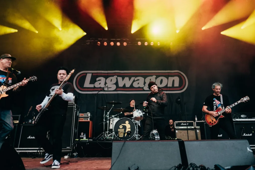 lagwagon méxico tour Lagwagon en vivo durante un concierto de punk rock melódico en México